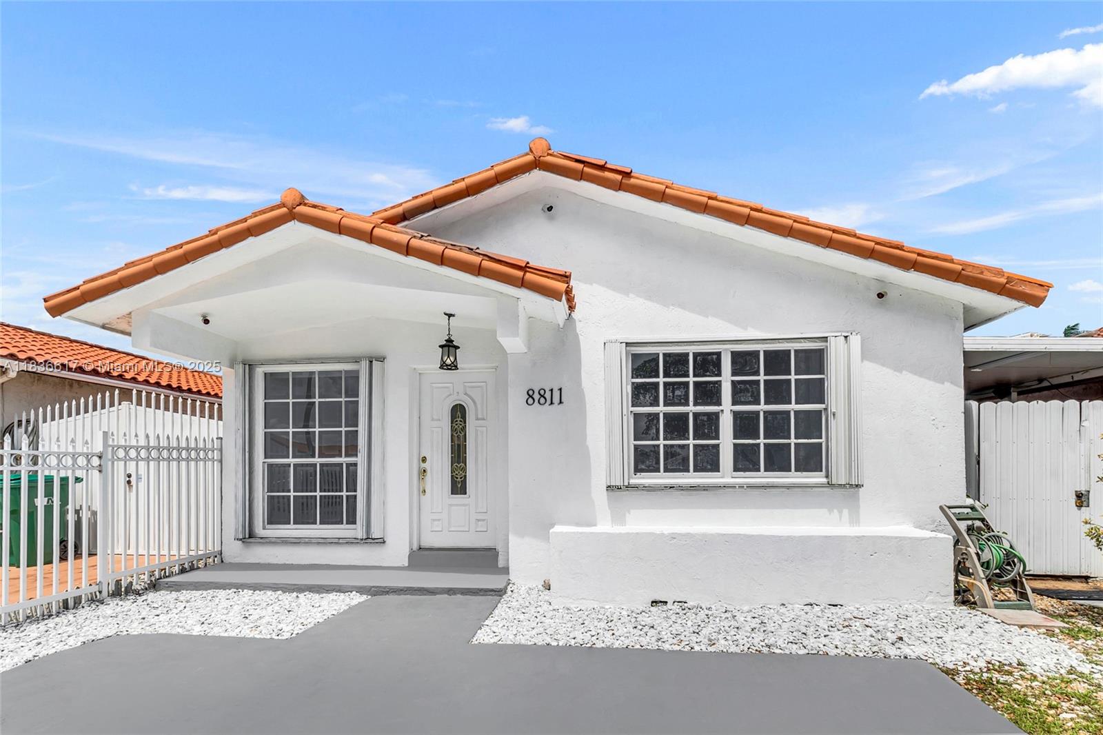 8811 NW 112th Ter