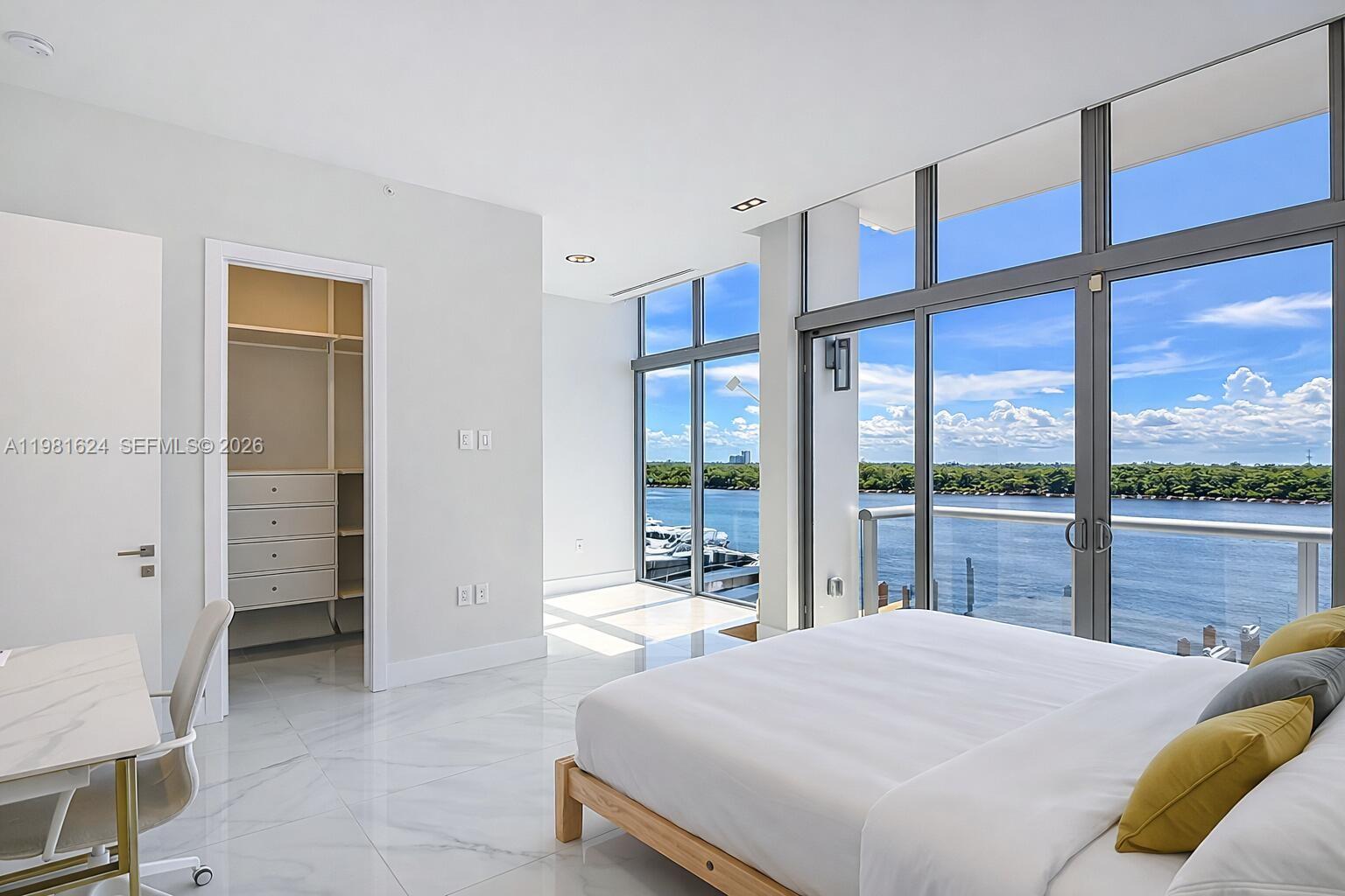 HOLLYWOOD BEACH SECOND AD - Residential