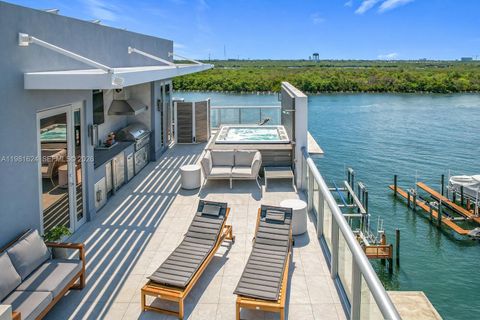 2890 N Ocean Dr Hollywood FL 33019