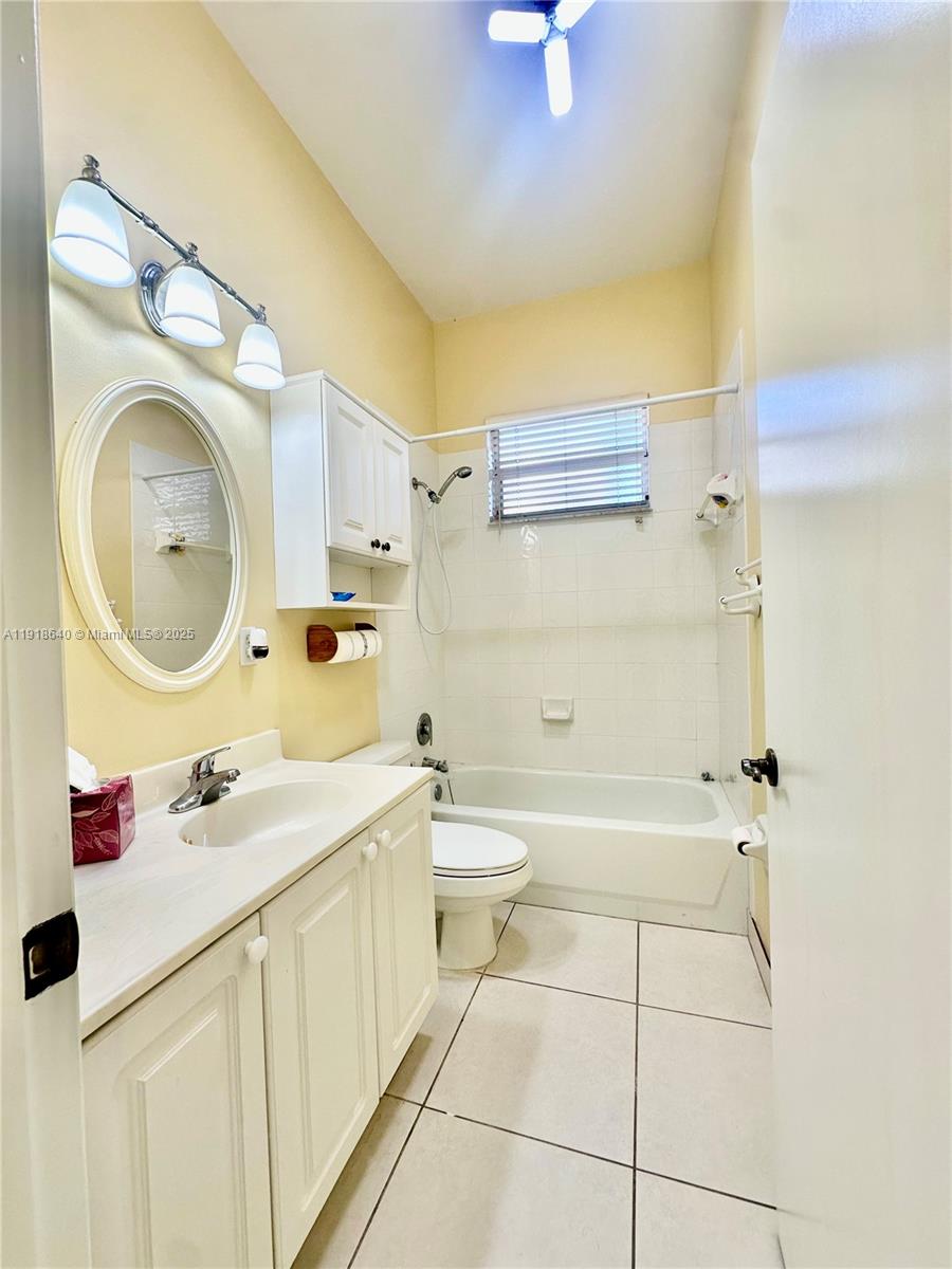 KEYS-GATE NO 1 - Residential