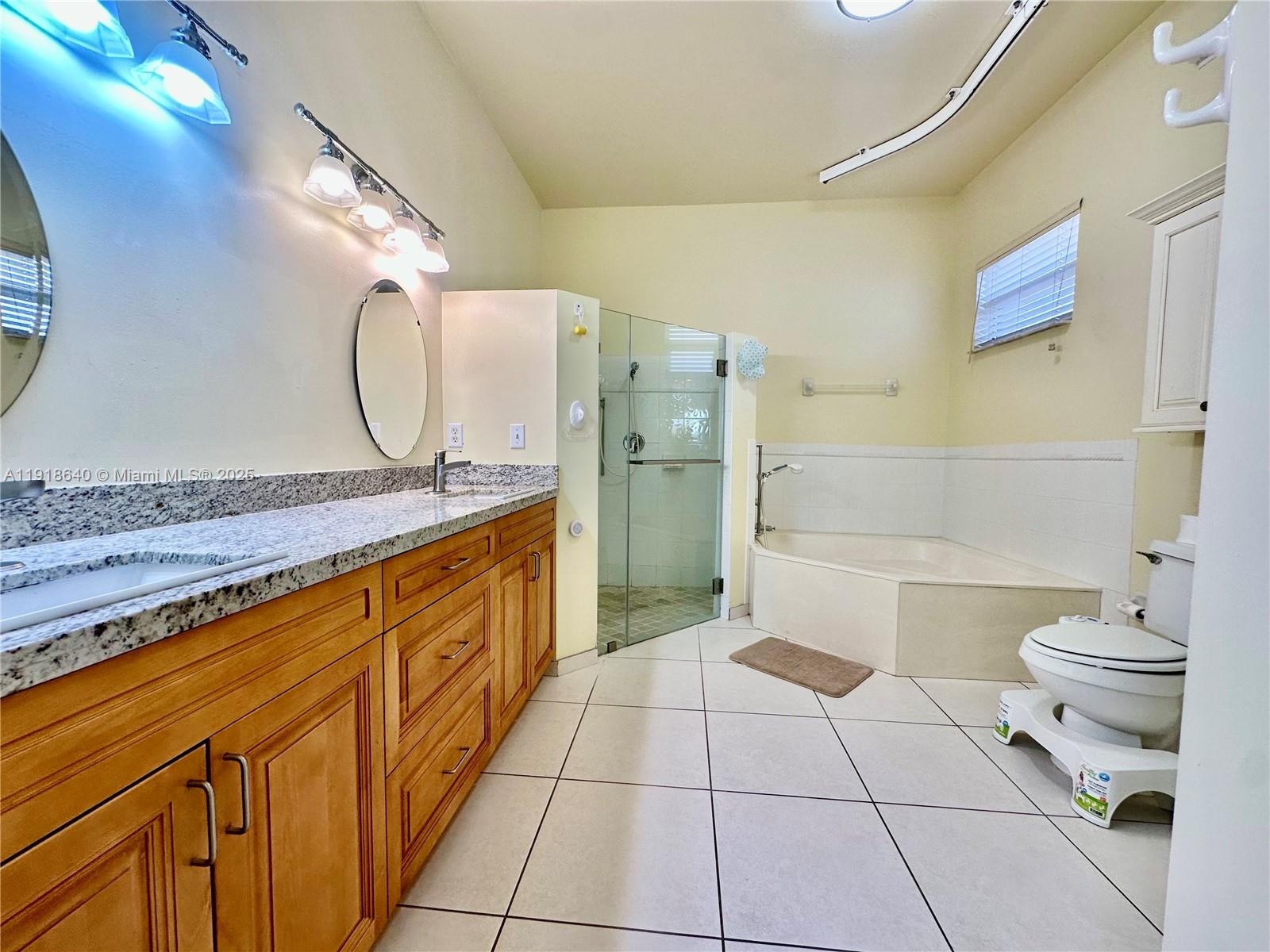 KEYS-GATE NO 1 - Residential