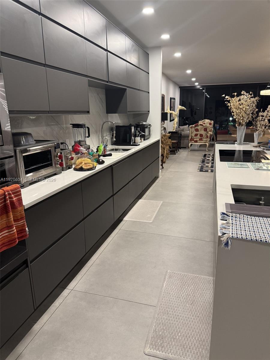 L HERMITAGE - Residential