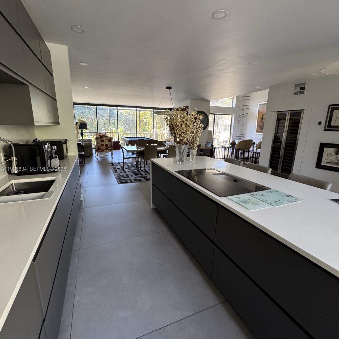 L HERMITAGE - Residential