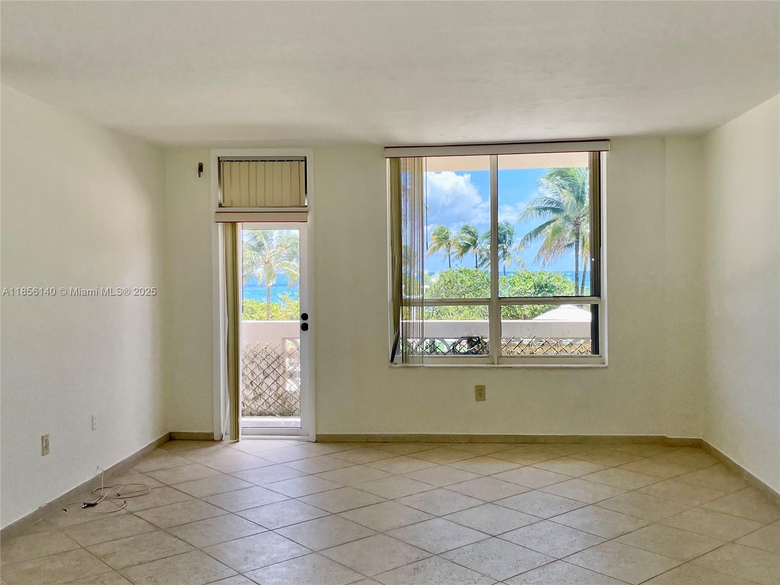 10185 Collins Ave 318