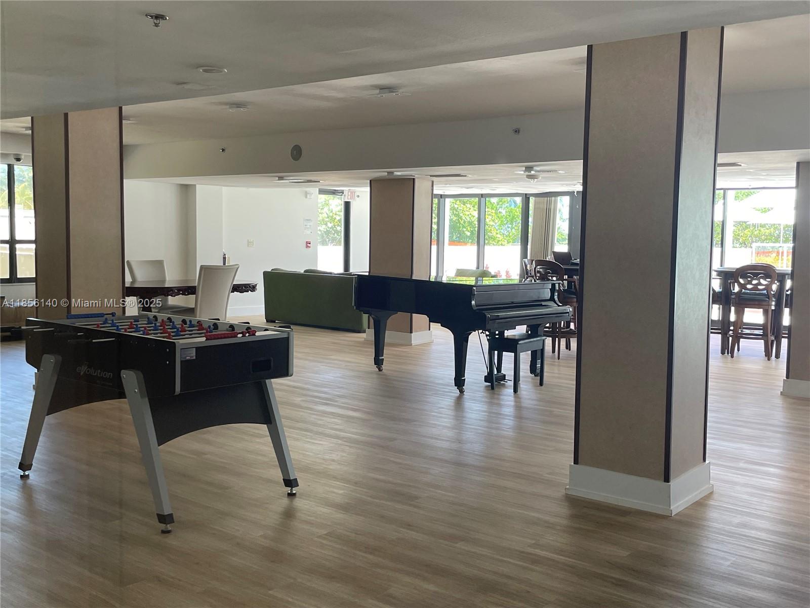 THE PLAZA OF BAL HARBOUR - Residential Lease