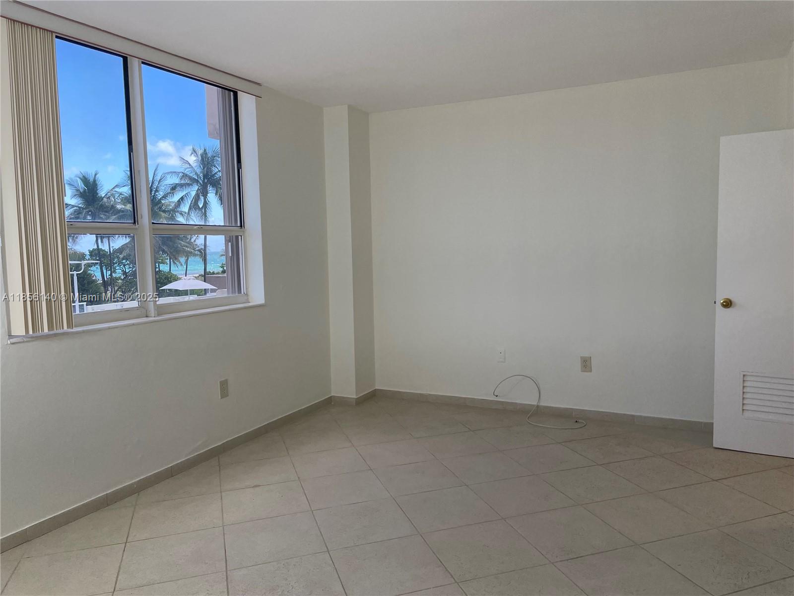 THE PLAZA OF BAL HARBOUR - Residential Lease