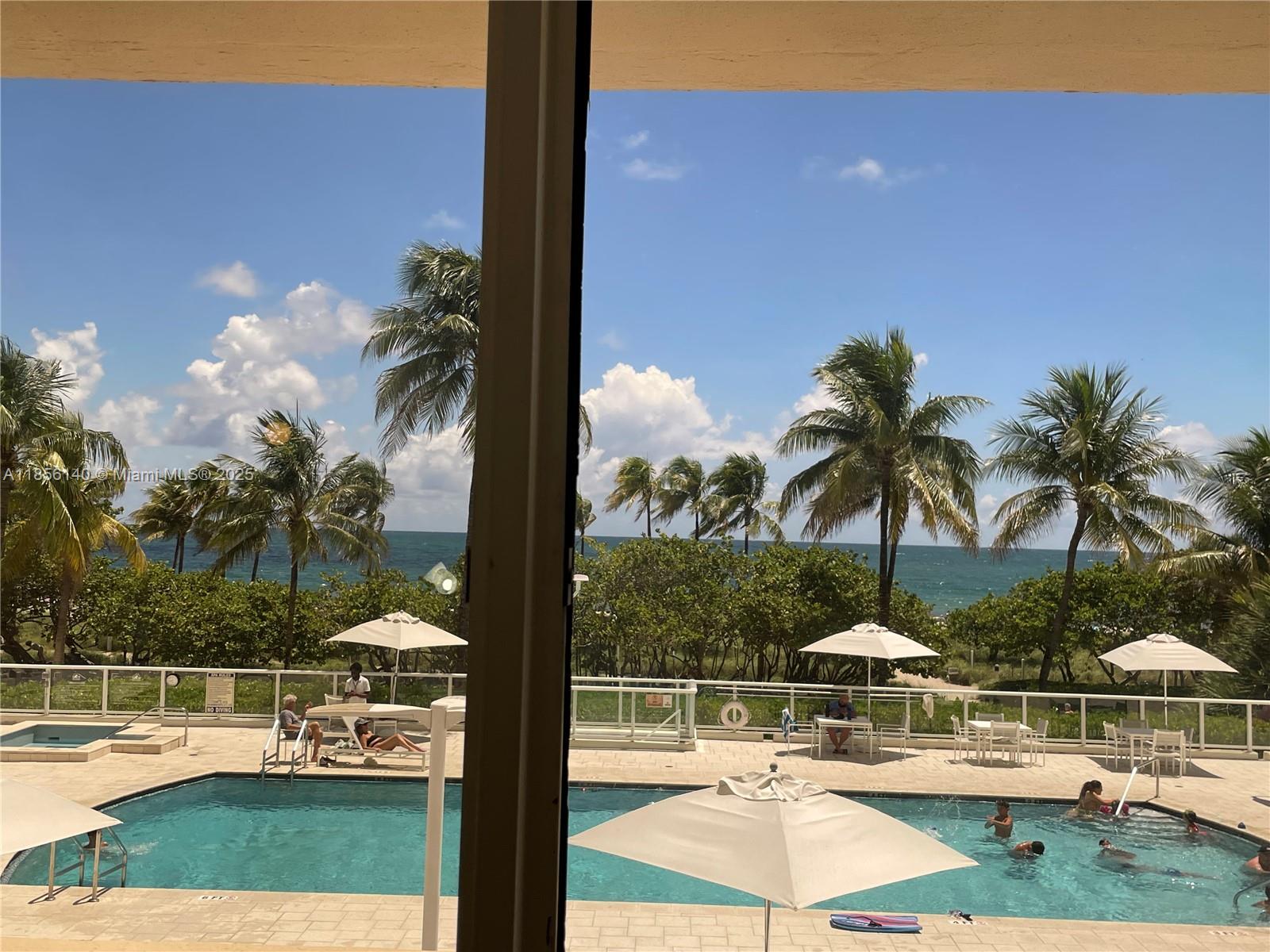 10185 Collins Ave 318