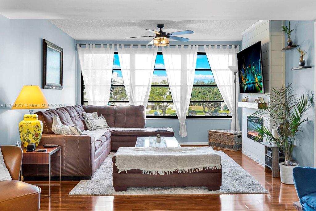 WHITEHALL CONDO AT CAMINO - Residential