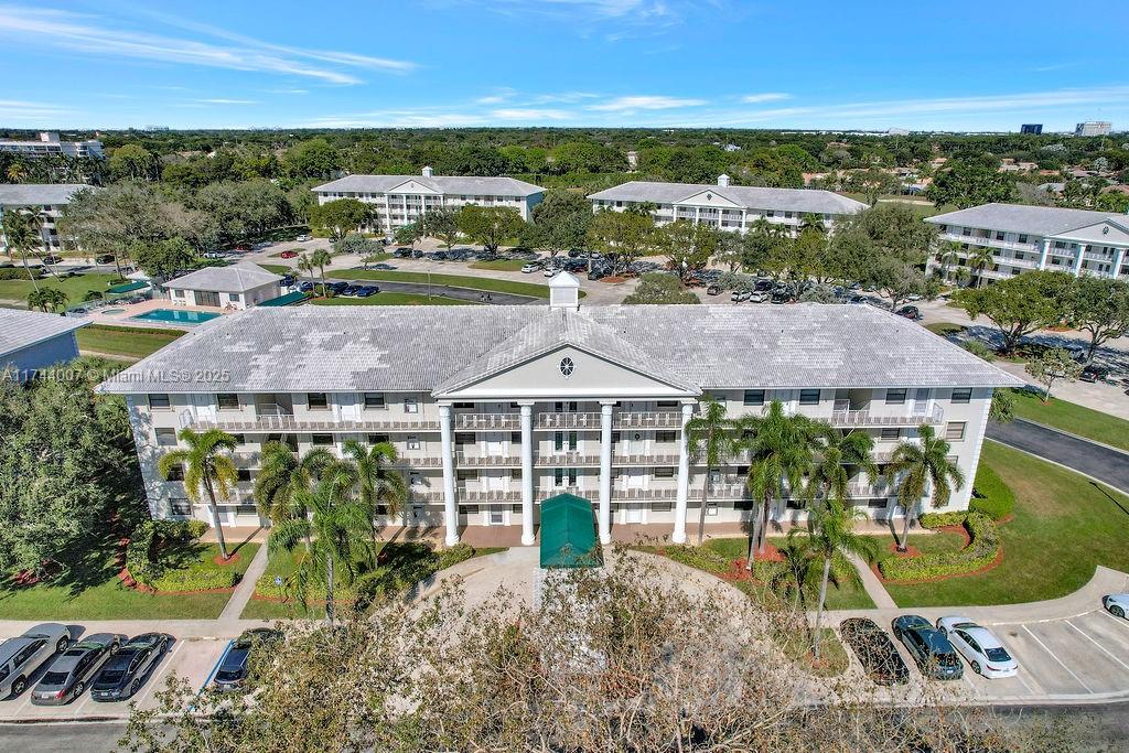 WHITEHALL CONDO AT CAMINO - Residential