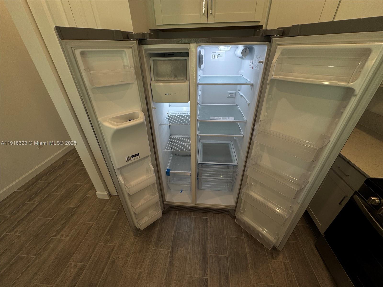 DELRAY TRAILS AT VILLA DE - Residential Lease