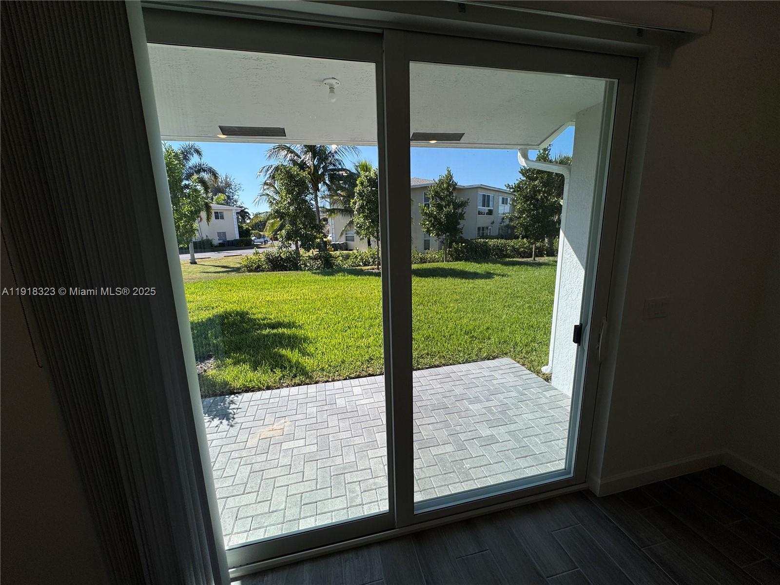 DELRAY TRAILS AT VILLA DE - Residential Lease