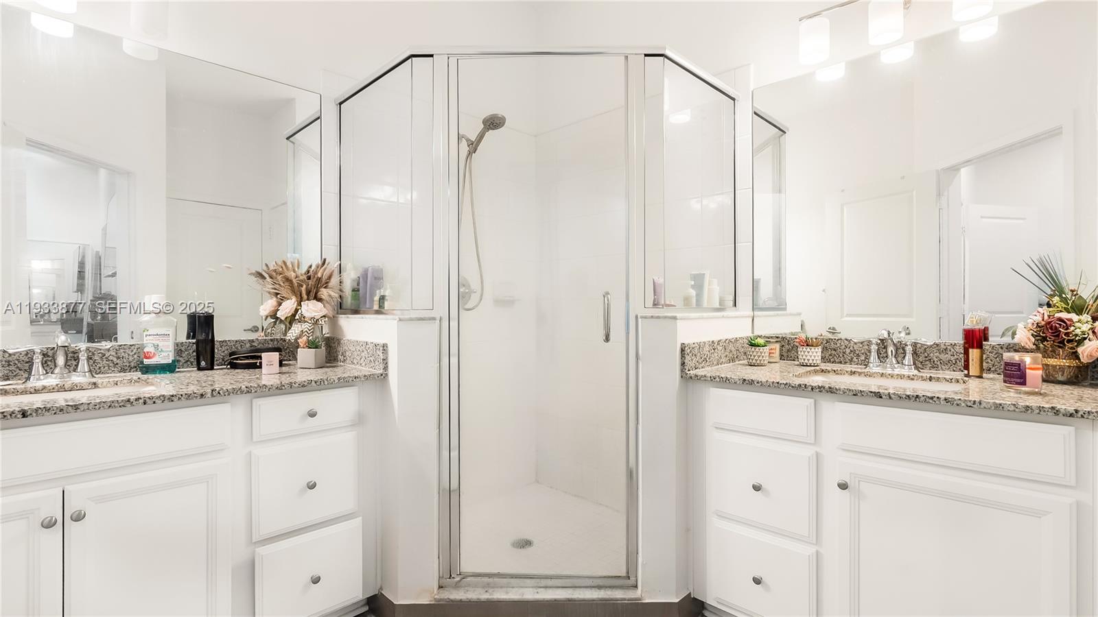 MC RESIDENTIAL - Residential