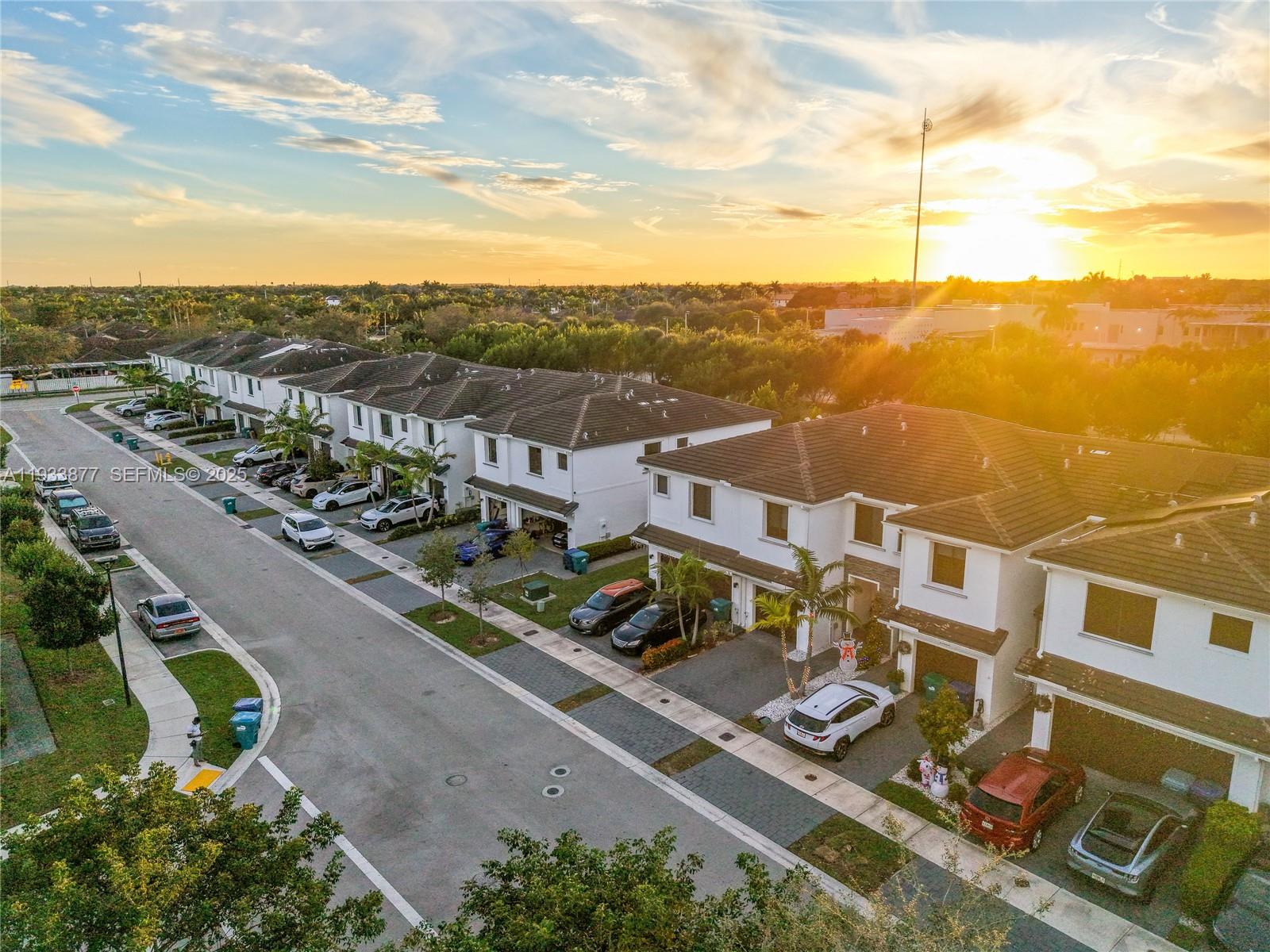 MC RESIDENTIAL - Residential