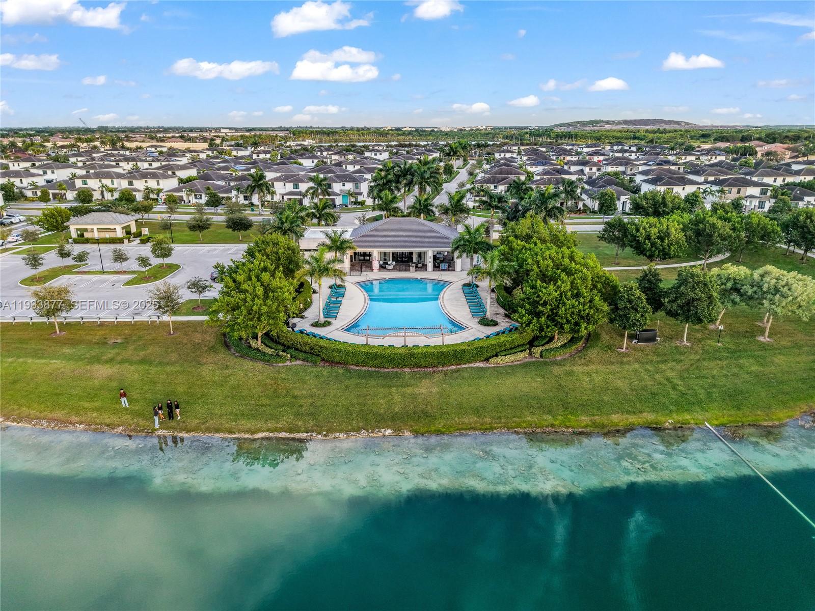 MC RESIDENTIAL - Residential