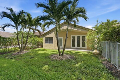 Tiny photo for 4114 Sapphire St, Weston, FL 33331 (MLS # A12042595)