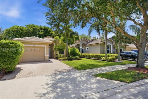 Tiny photo for 4114 Sapphire St, Weston, FL 33331 (MLS # A12042595)