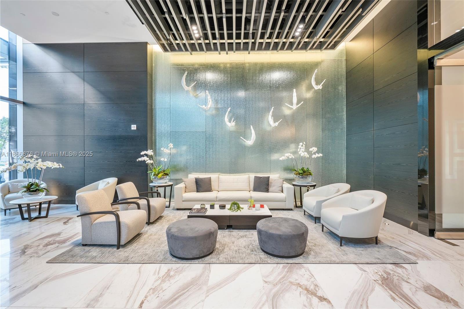 PARAMOUNT MIAMI WORLDCENT - Residential