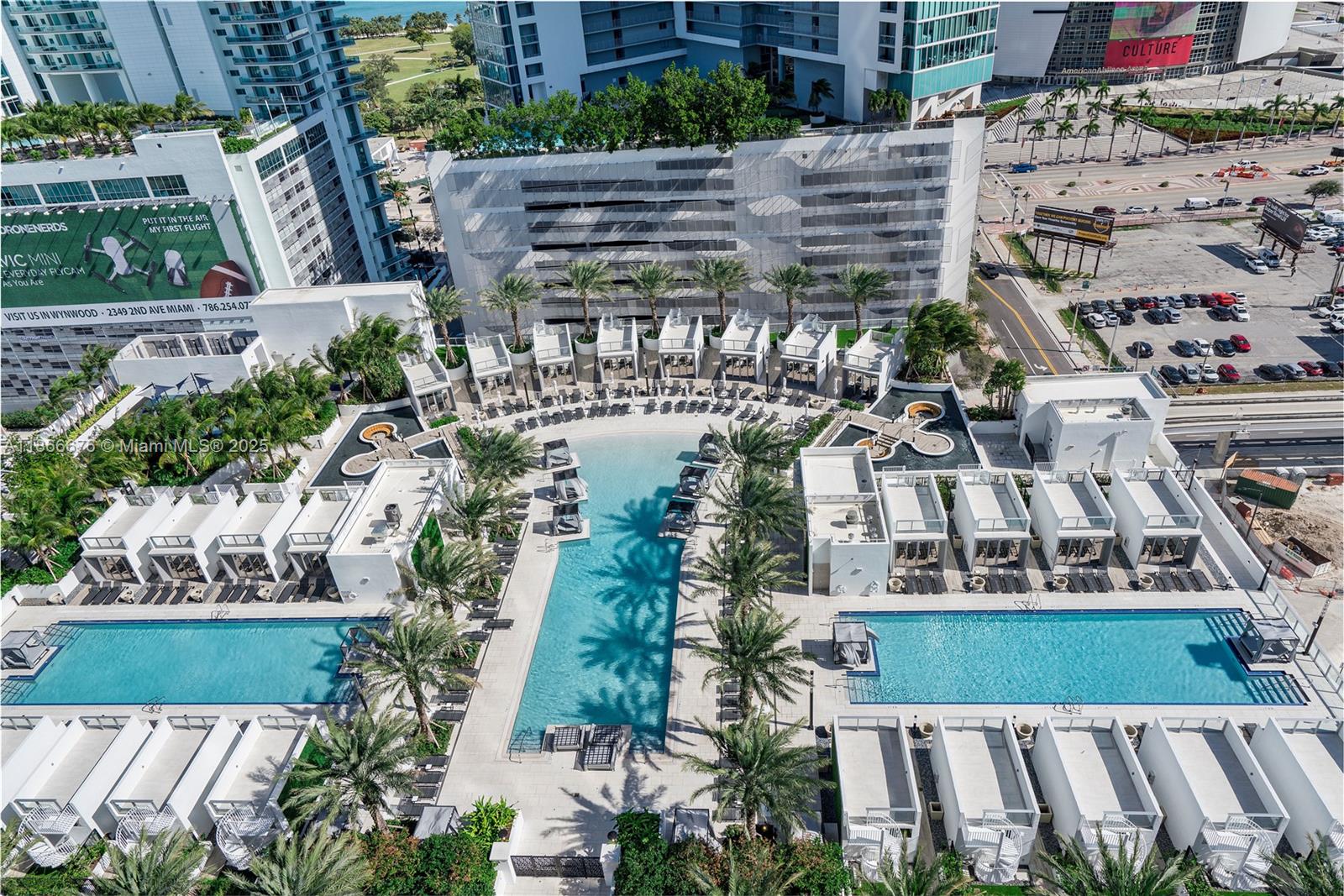 PARAMOUNT MIAMI WORLDCENT - Residential