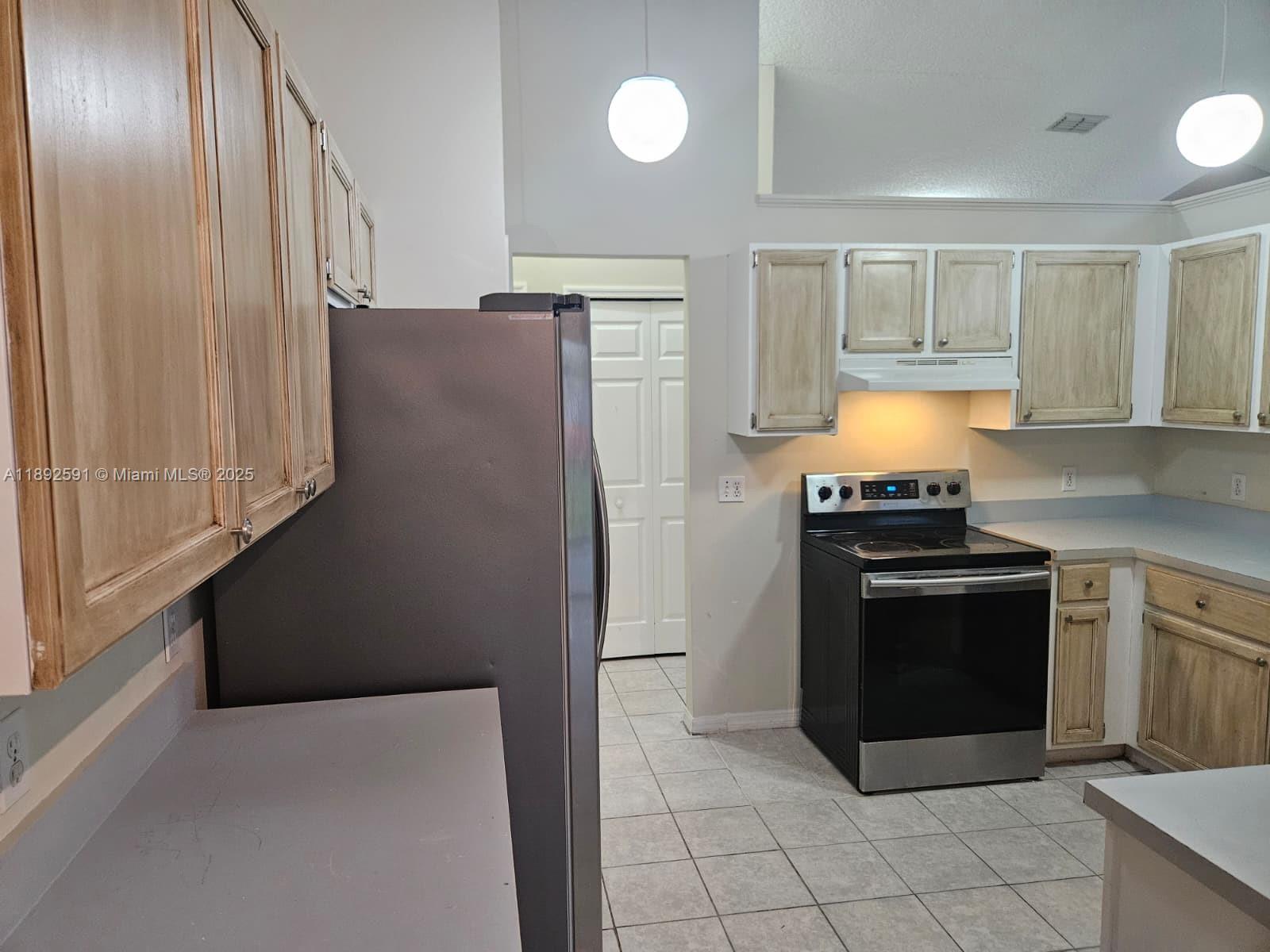 PORT MALABAR UNIT 8 - Residential