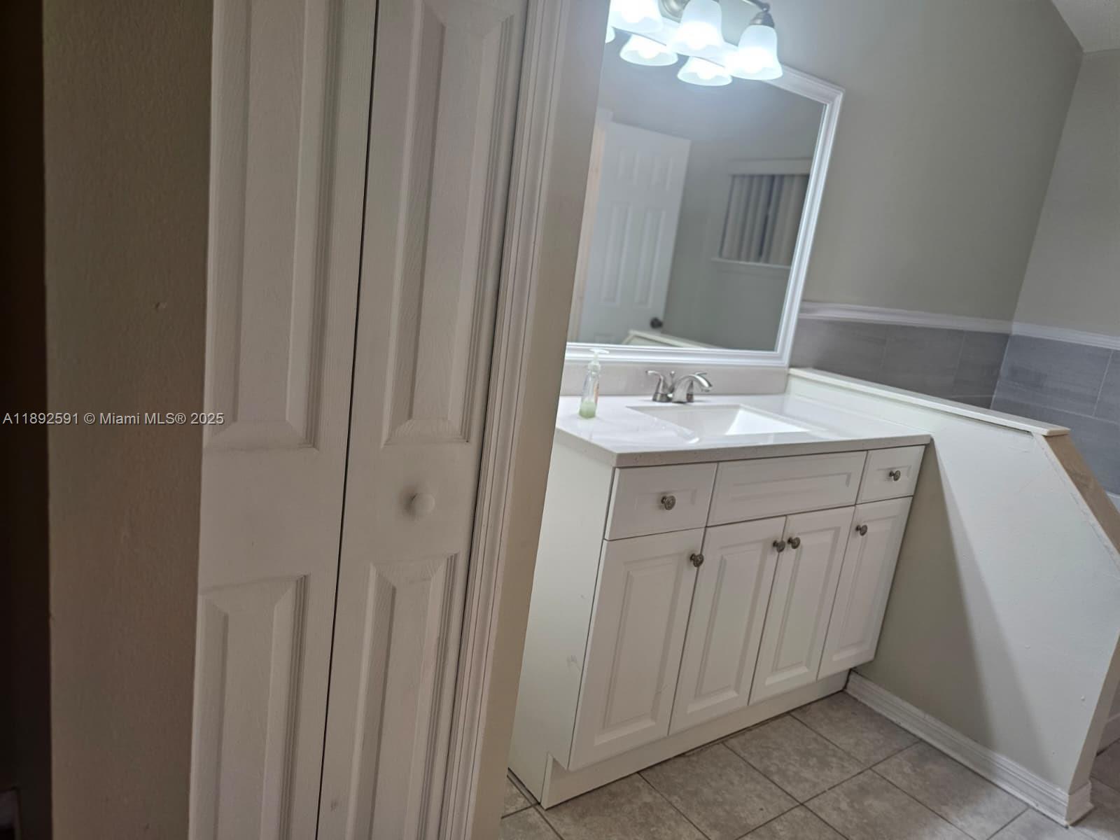 PORT MALABAR UNIT 8 - Residential