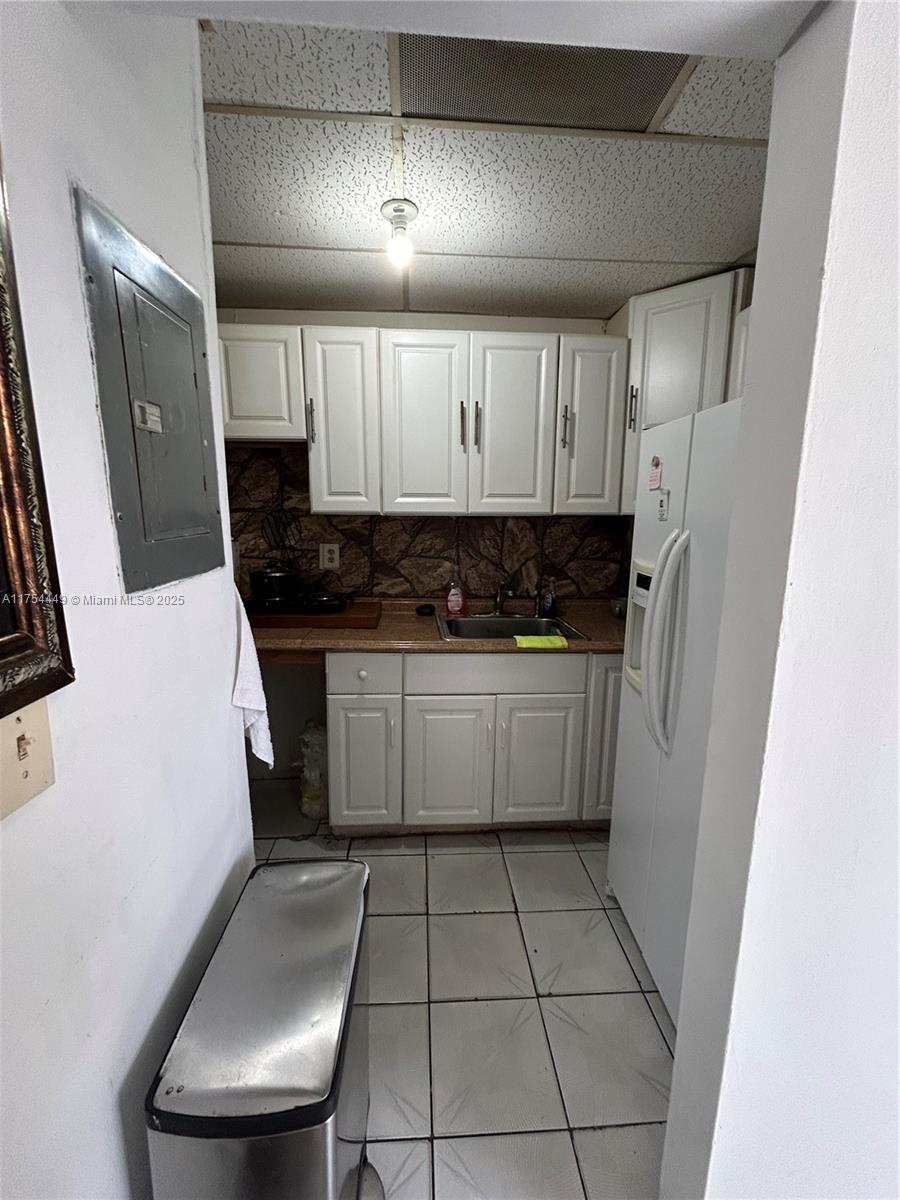 ALTAMIRA GARDENS CONDO - Residential