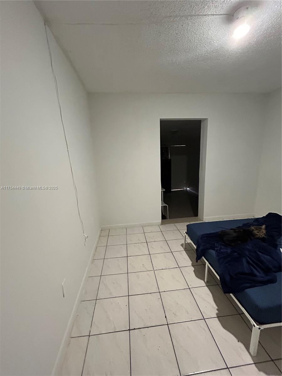 ALTAMIRA GARDENS CONDO - Residential