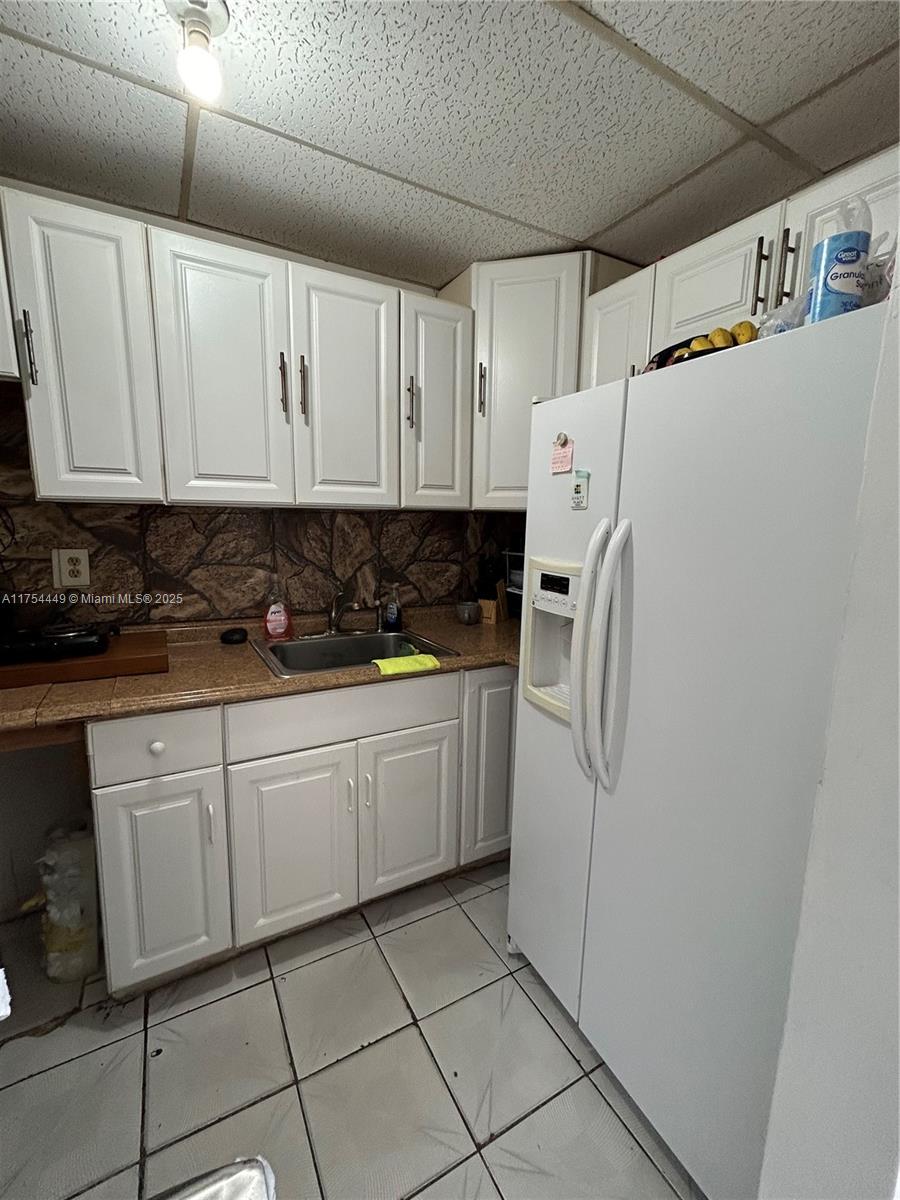 ALTAMIRA GARDENS CONDO - Residential