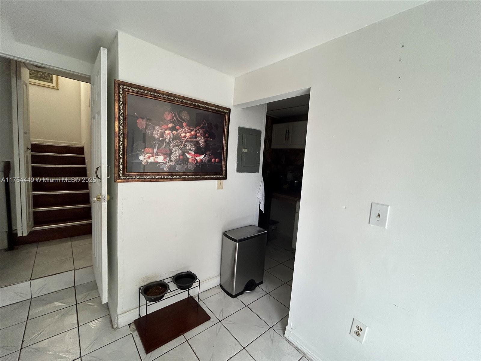 ALTAMIRA GARDENS CONDO - Residential