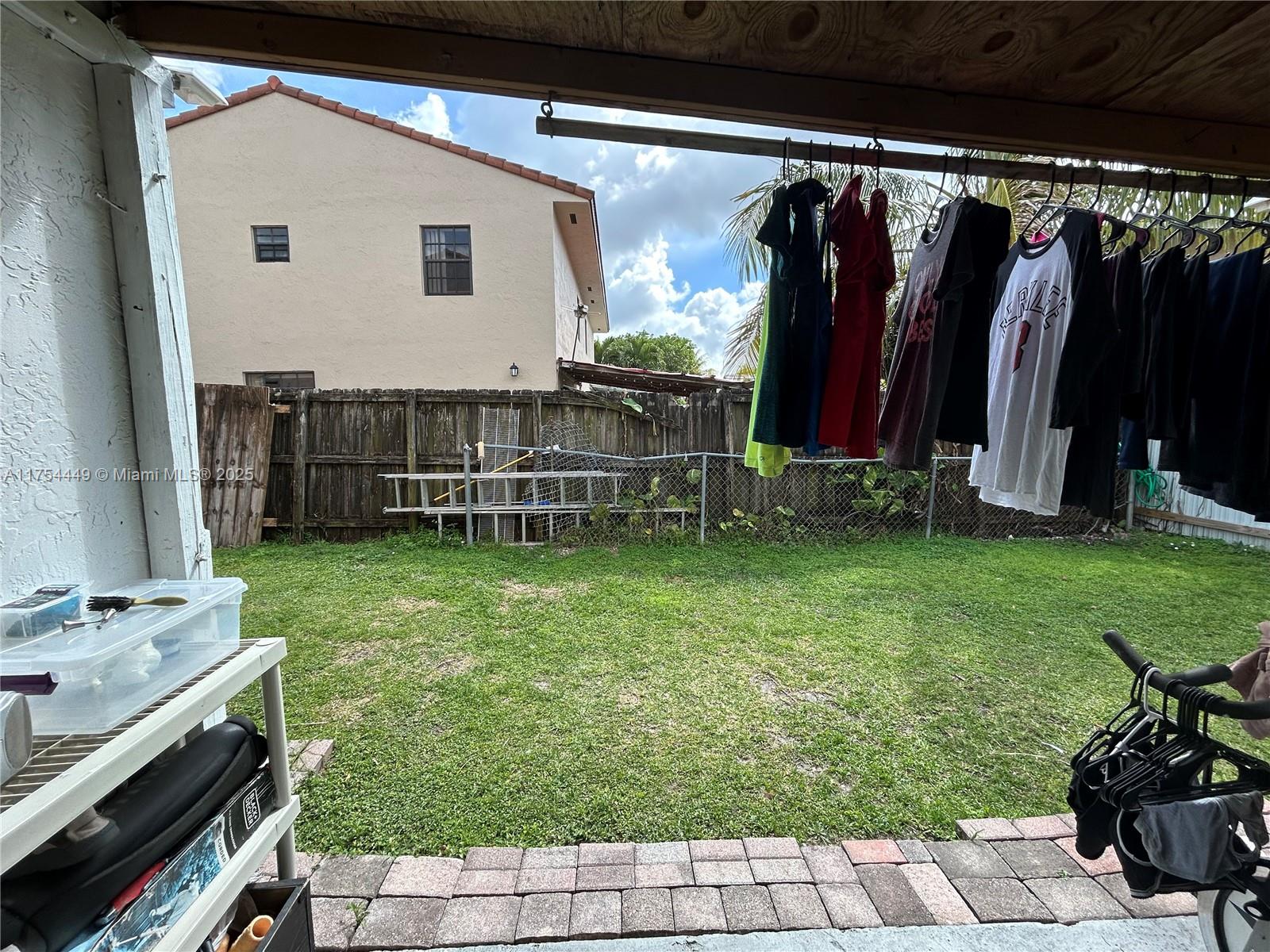 ALTAMIRA GARDENS CONDO - Residential