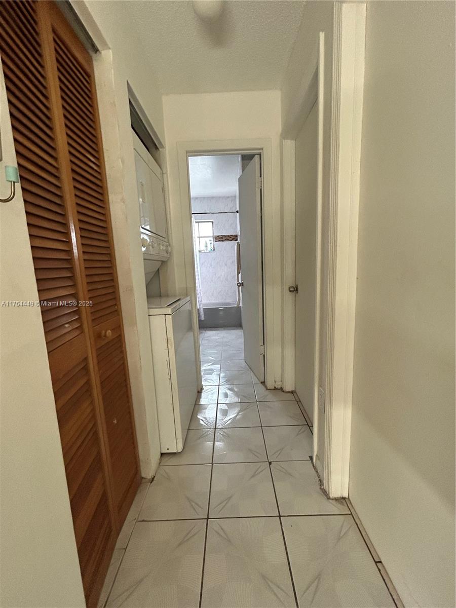 ALTAMIRA GARDENS CONDO - Residential