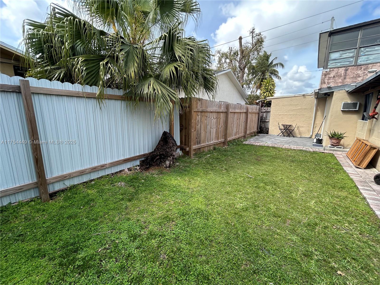 ALTAMIRA GARDENS CONDO - Residential