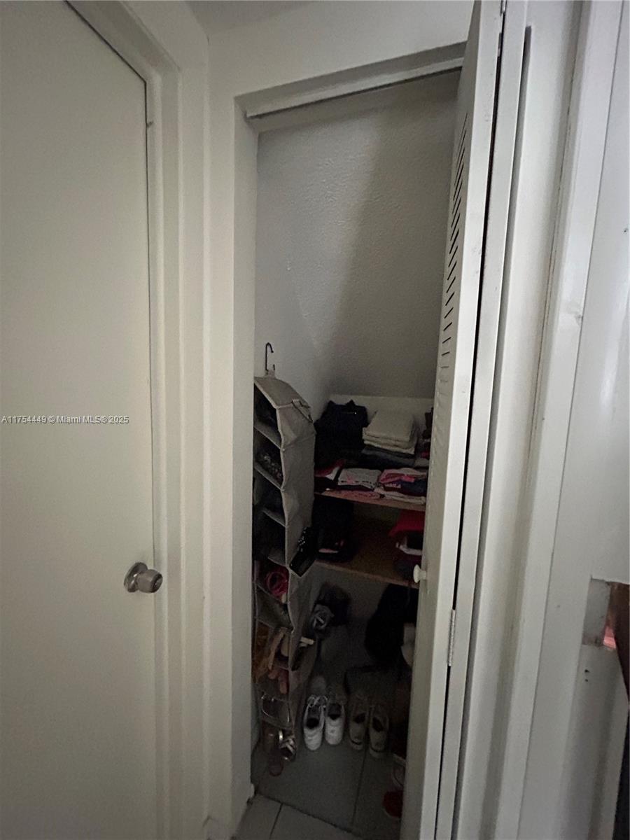 ALTAMIRA GARDENS CONDO - Residential