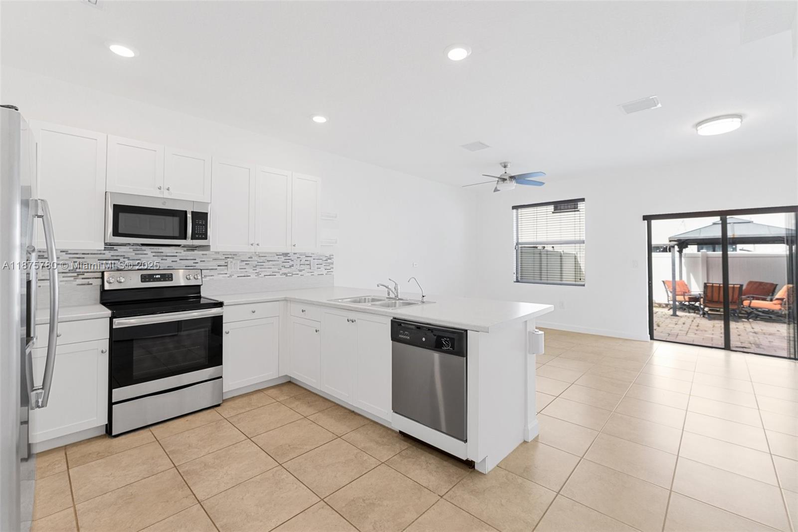 AQUABELLA SECTION TWO - Residential