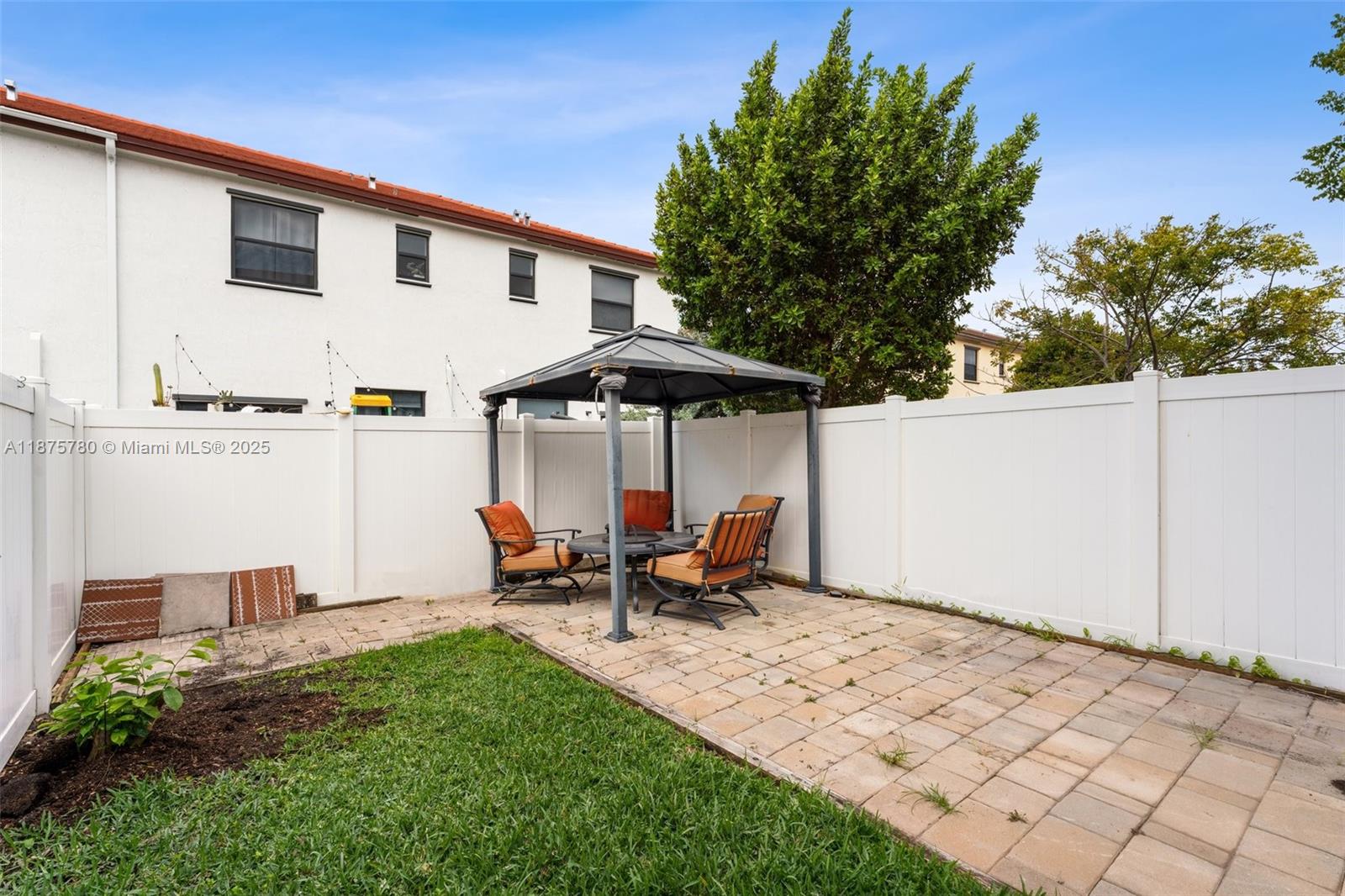 AQUABELLA SECTION TWO - Residential