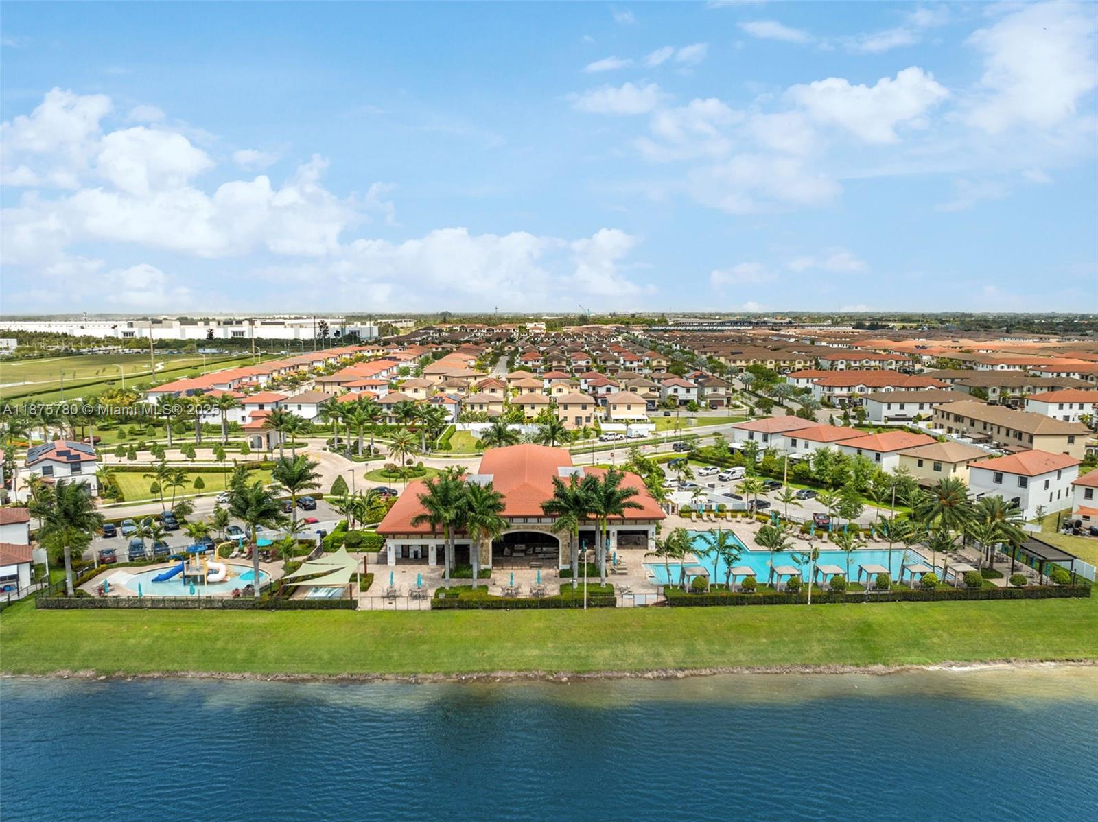 AQUABELLA SECTION TWO - Residential