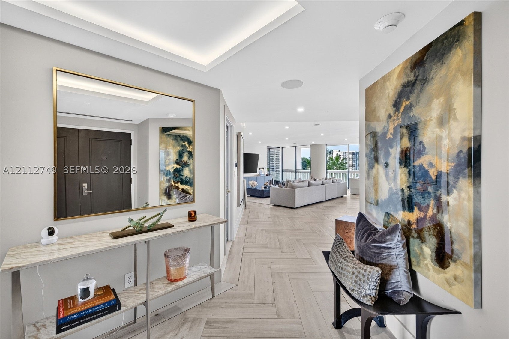 Properties 2 2000 Island Blvd 804