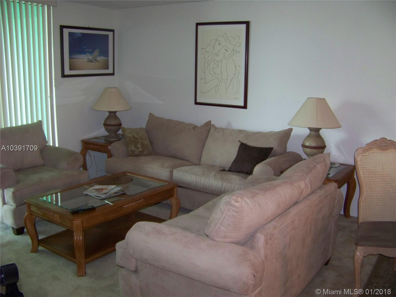 THE CLUB AT BRICKELL BAY - Residential