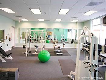 THE CLUB AT BRICKELL BAY - Residential