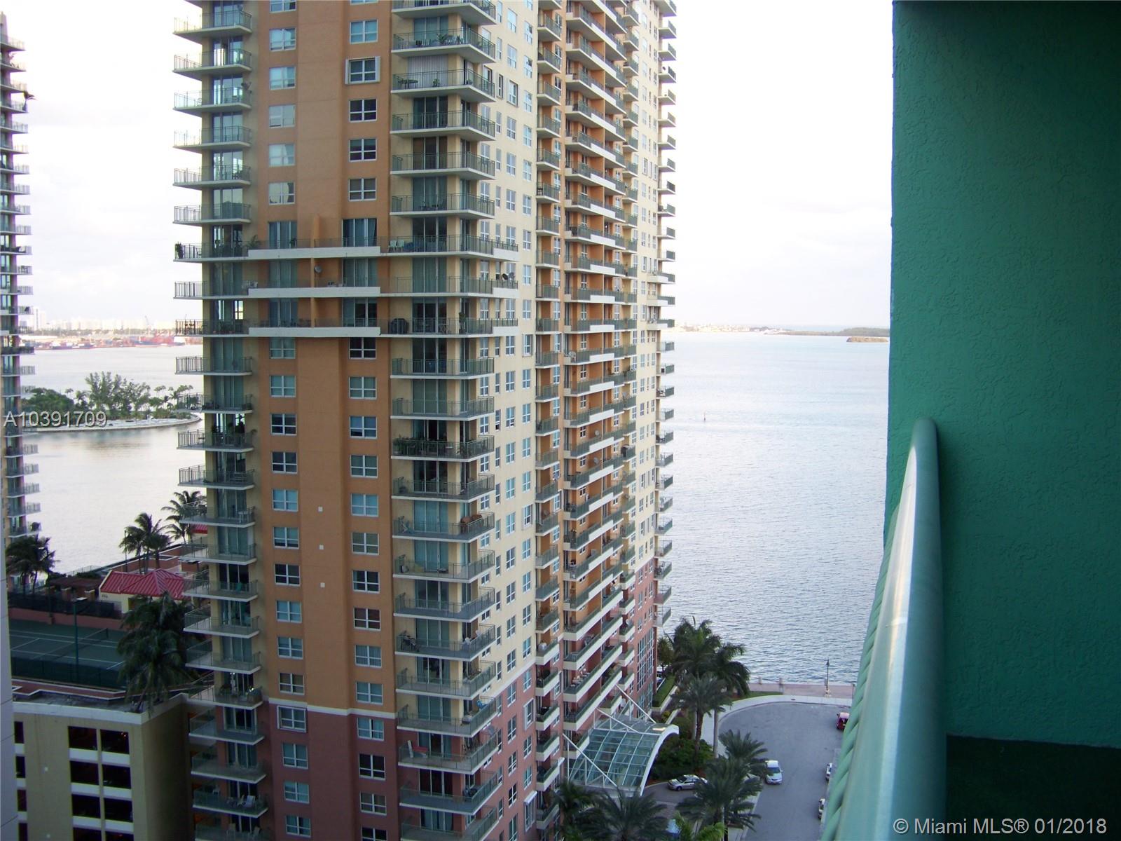 THE CLUB AT BRICKELL BAY - Residential