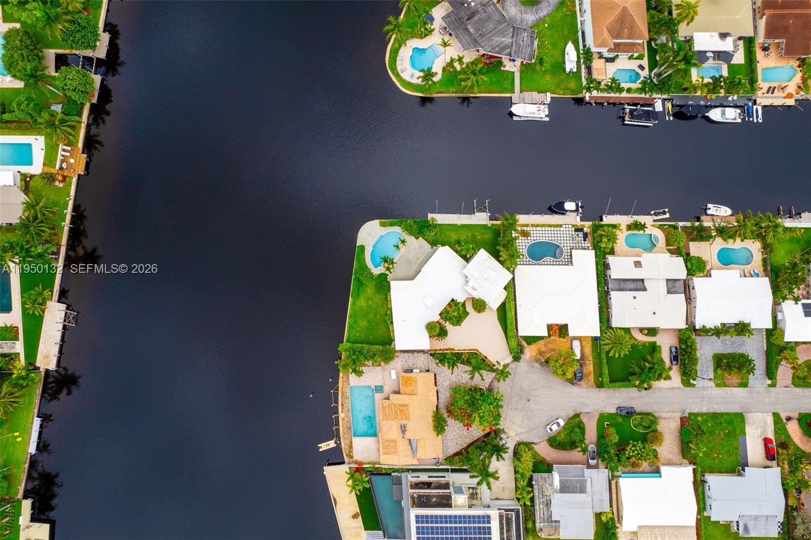 LAUDER GATE ISLES - Residential