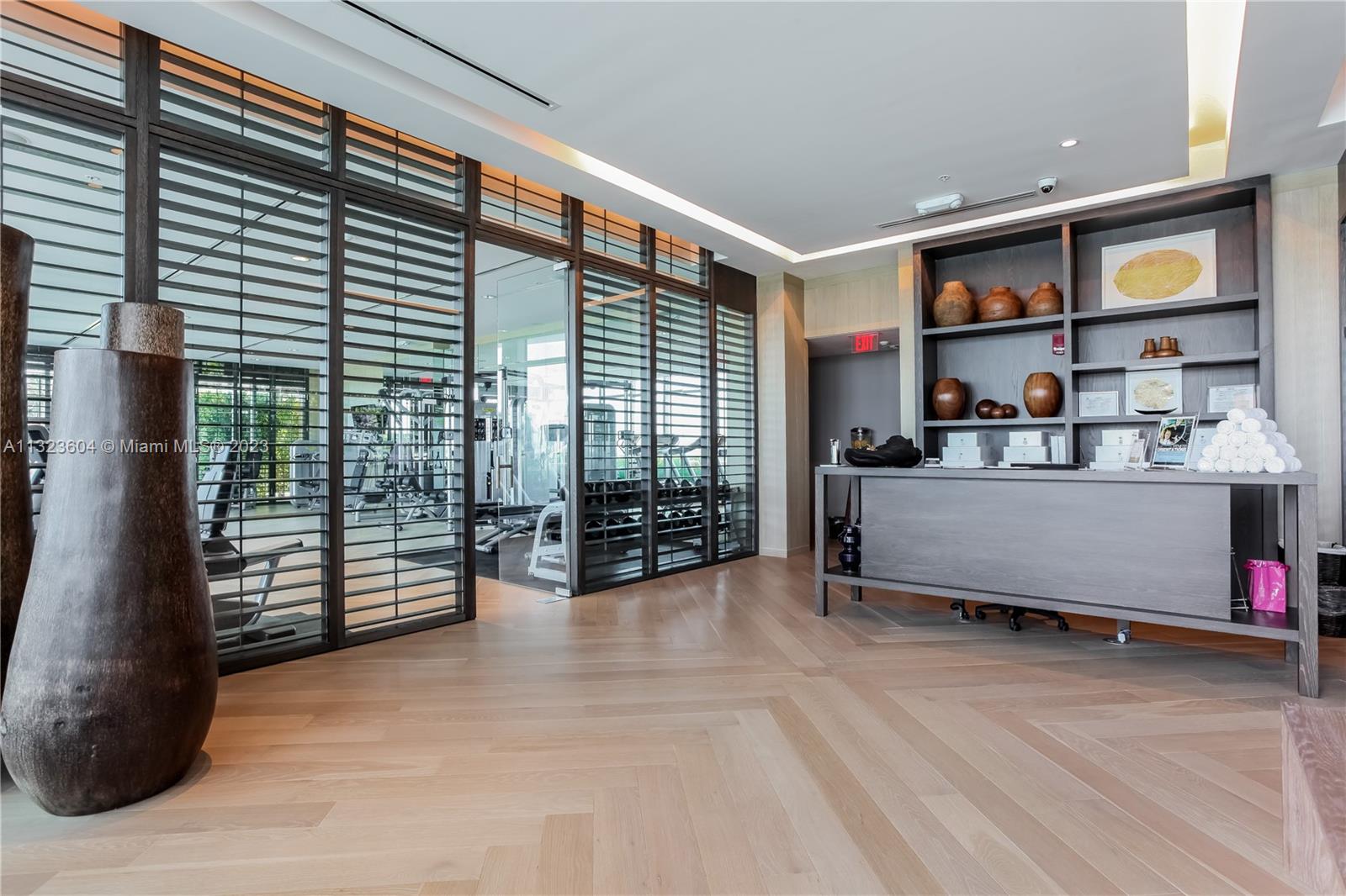 OCEANA KEY BISCAYNE CONDO - Residential