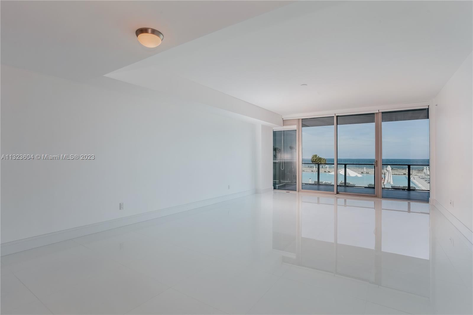 OCEANA KEY BISCAYNE CONDO - Residential