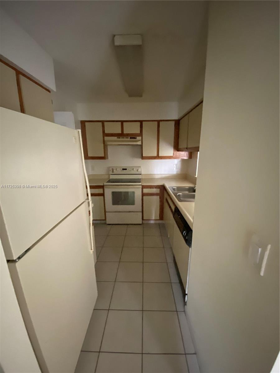 1265 SW 46th Ave 2209
