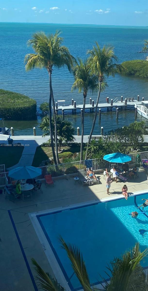 SUMMER SEA - Residential