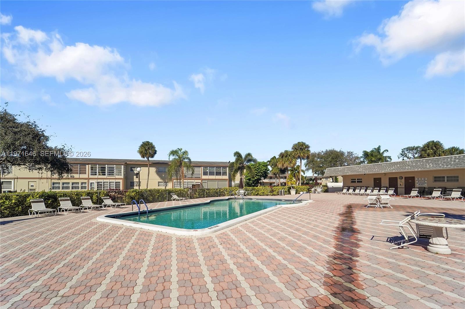 ORIOLE GARDENS TWO 60 CON - Residential