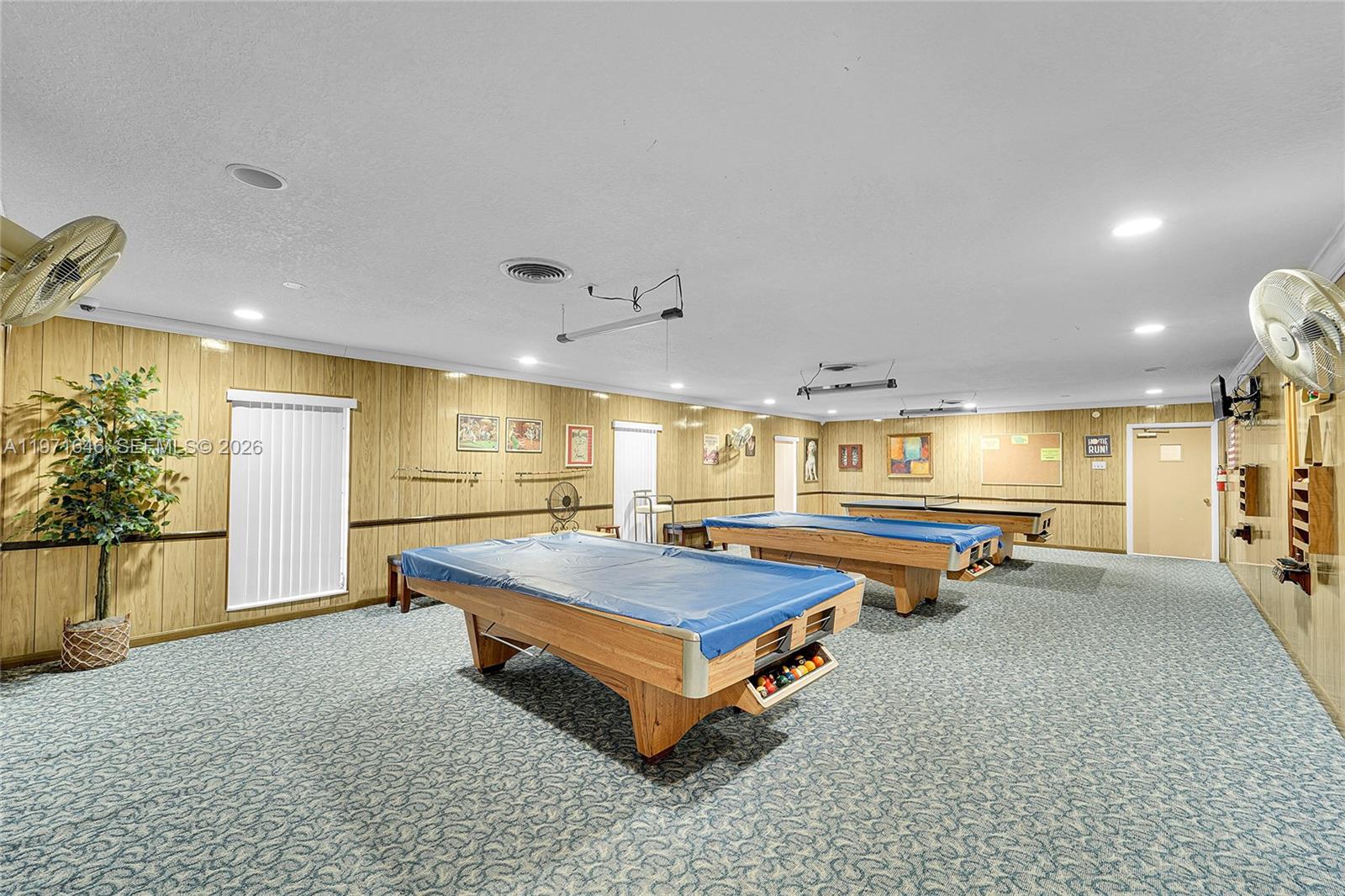 ORIOLE GARDENS TWO 60 CON - Residential