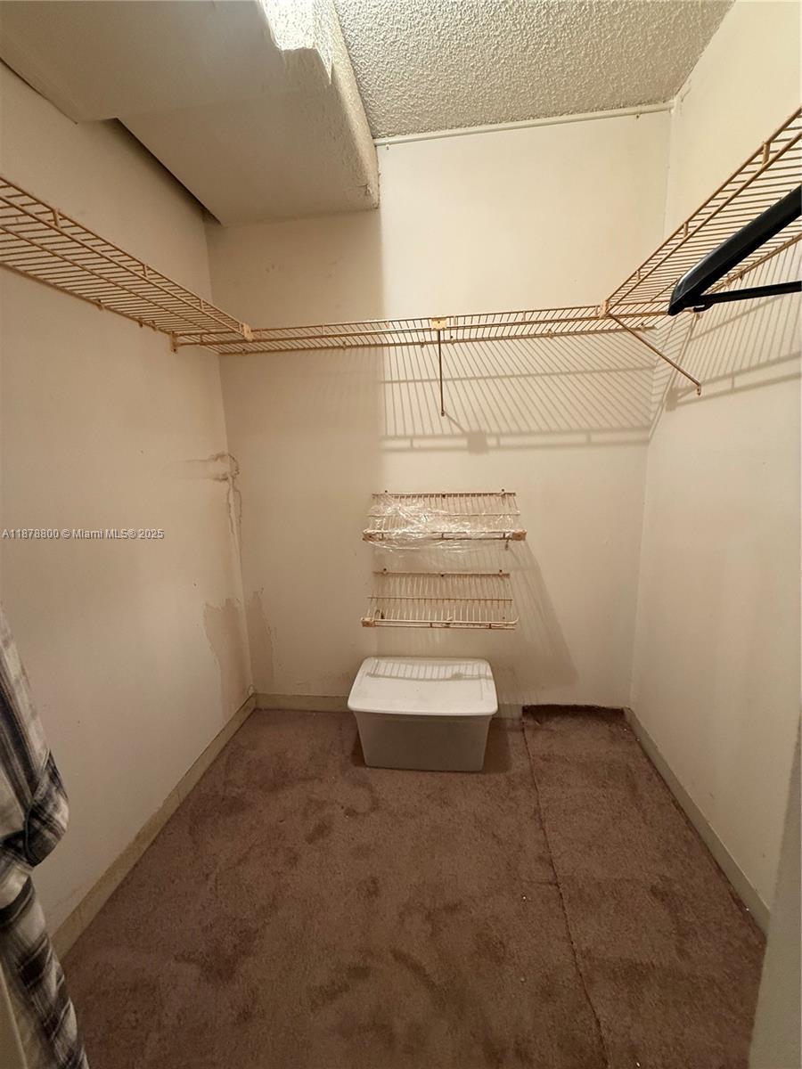 RO-MONT SOUTH CONDO MNPQ - Residential