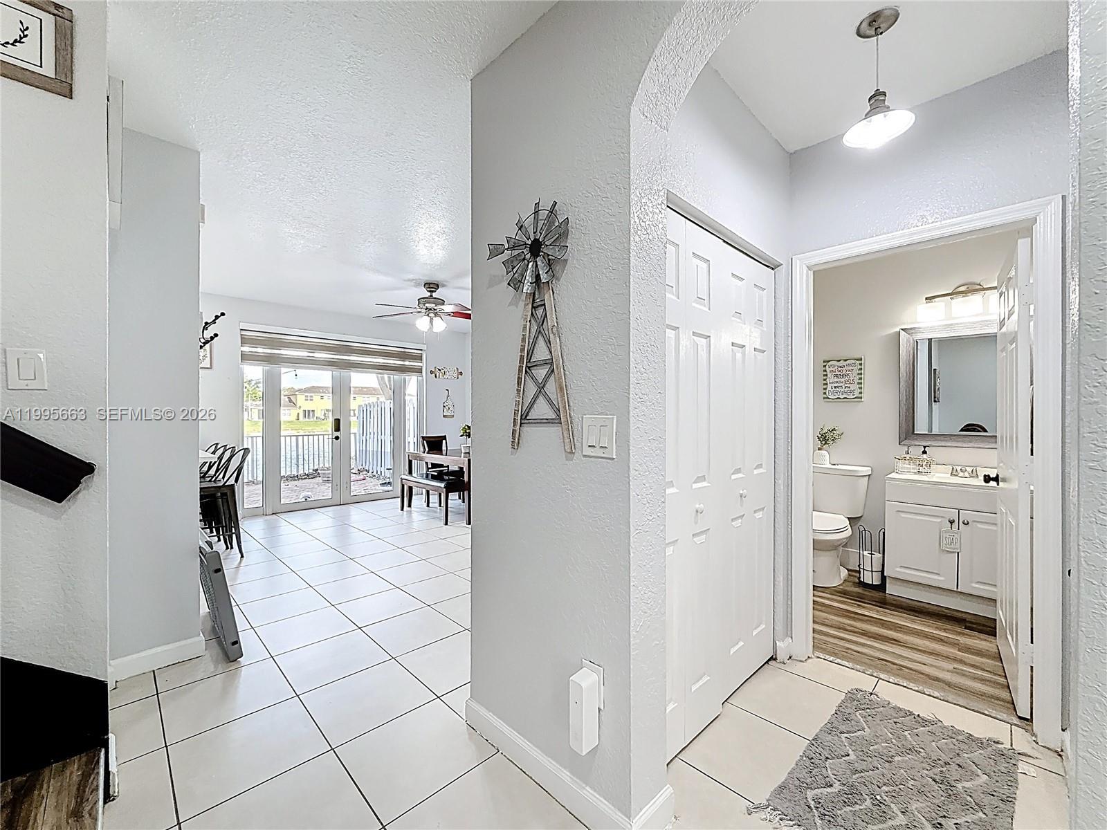 FLORIDIAN ISLES SOUTH - Residential