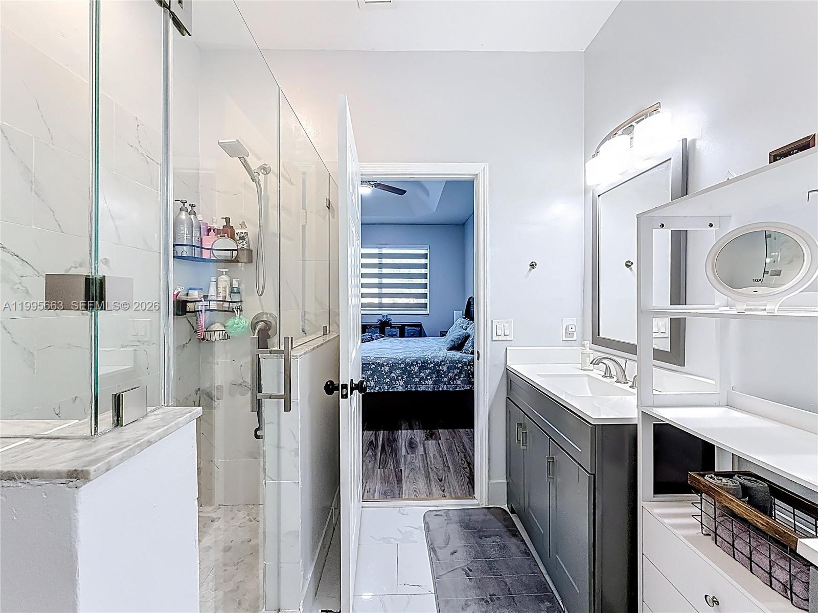 FLORIDIAN ISLES SOUTH - Residential