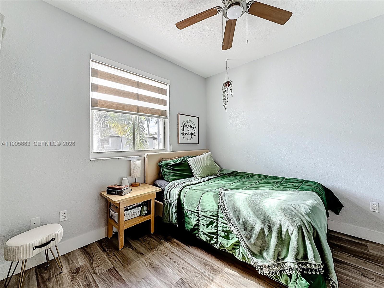 FLORIDIAN ISLES SOUTH - Residential